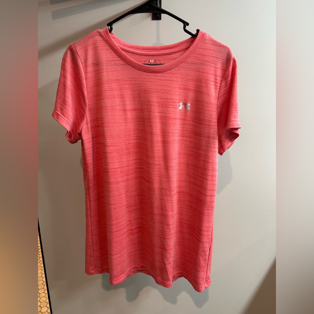 Under Armour Women's Pinkish/Coral Top